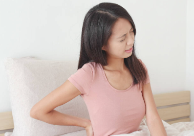 腰疼是什么原因?女性，女人腰疼是什么原因引起的