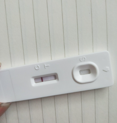 怀孕多久能用验孕棒测出来，女性怀孕多久可以用验孕棒测